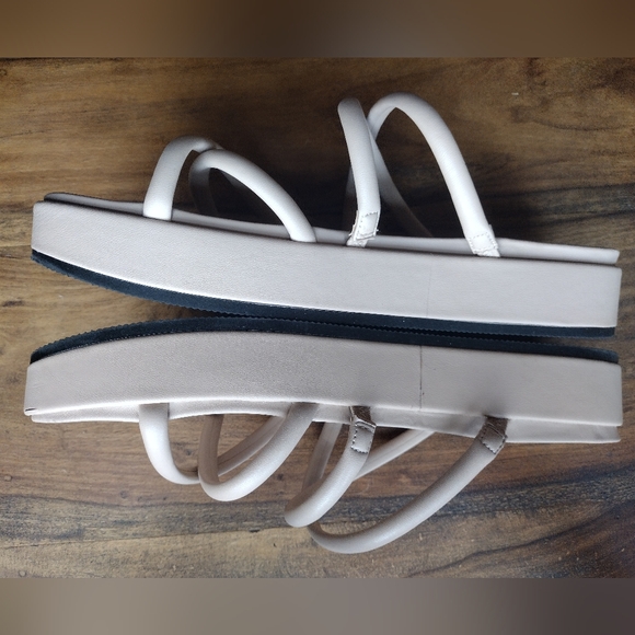 A New Day Beige Dory Slide Sandals Size 9.5 - Picture 3 of 5